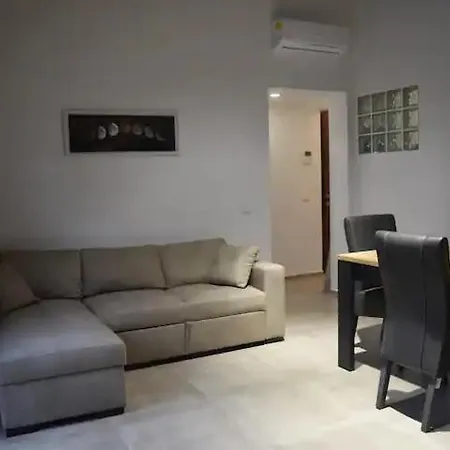 Blue Sky Apartment